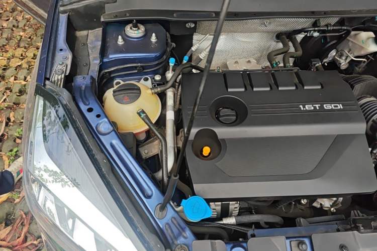 Used Chery Tiggo 8 2020 290TGDI Automatic Elite Edition Engine Bay Right