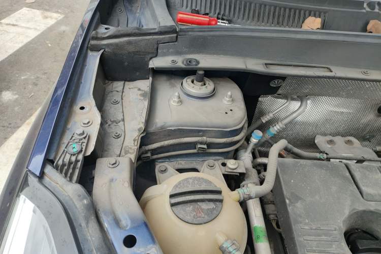 Used Chery Tiggo 8 2020 Revised Version 290TGDI Automatic Luxury Edition Engine Bay Right