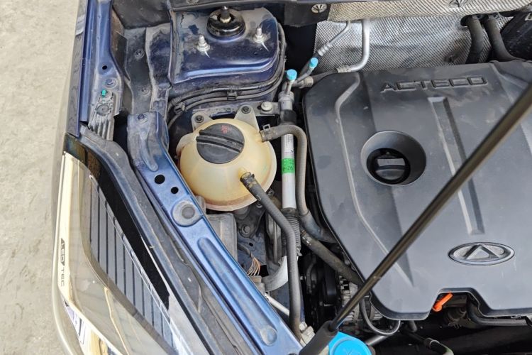 Used Chery Tiggo 8 2020 230TCI Manual Elite Edition Engine Bay Right