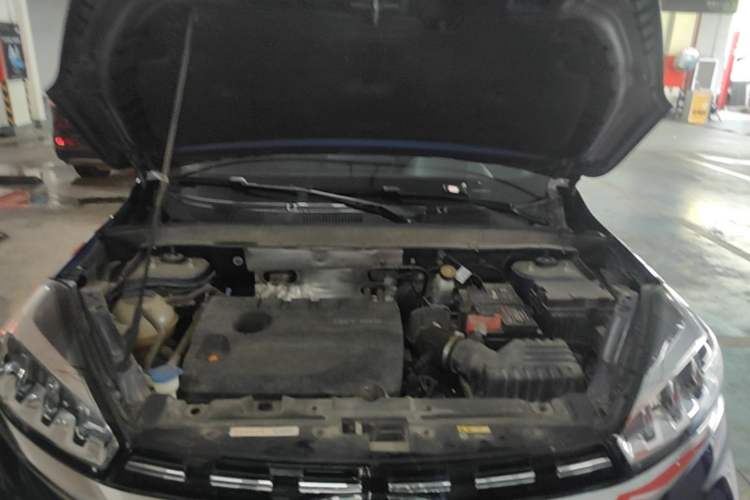 Used Chery Tiggo 8 2020 290TGDI Automatic Elite Edition Engine Bay