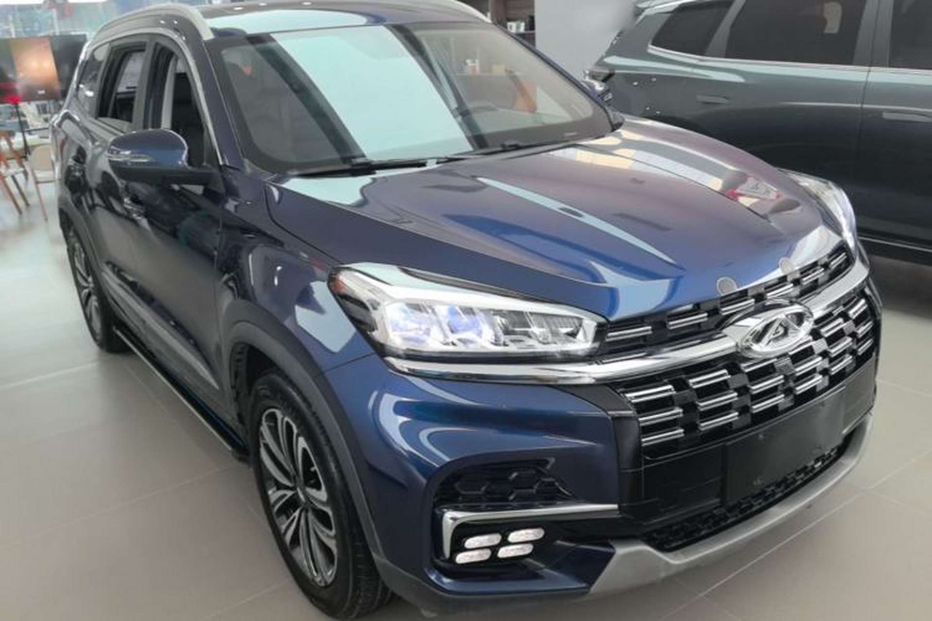 Used Chery Tiggo 8 2020 Facelifted Version 290TGDI Automatic Elite Edition Front Right 45 Deg