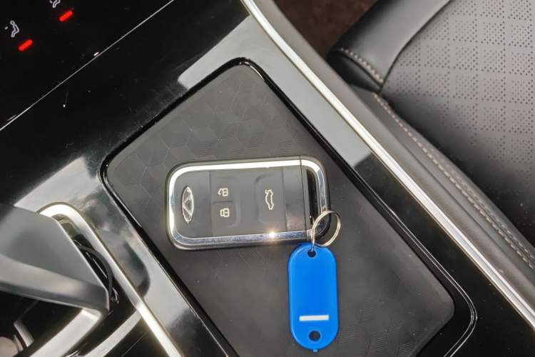 Used Chery Tiggo 8 2020 290TGDI Automatic Luxury Edition Interior 1