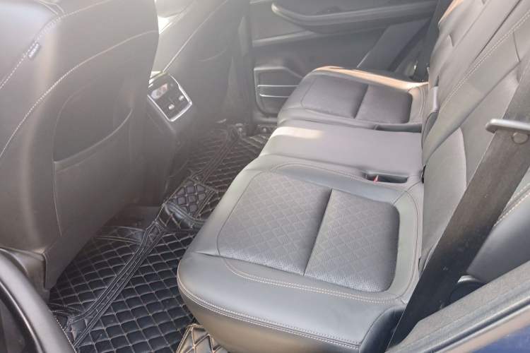 Used Chery Tiggo 8 2020 290TGDI Automatic Luxury Edition Interior 4
