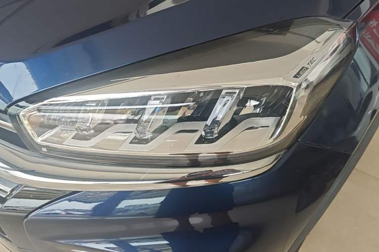 Used Chery Tiggo 8 2020 Facelifted Version 290TGDI Automatic Elite Edition Left Front Headlight