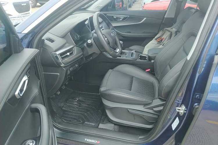 Used Chery Tiggo 8 2020 230TCI Manual Elite Edition Left Front Seat