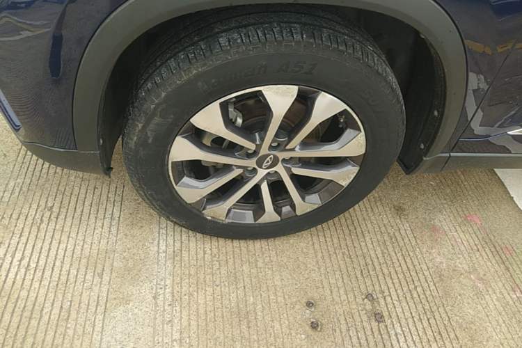 Used Chery Tiggo 8 2020 230TCI Manual Elite Edition Left Front Wheel Hub