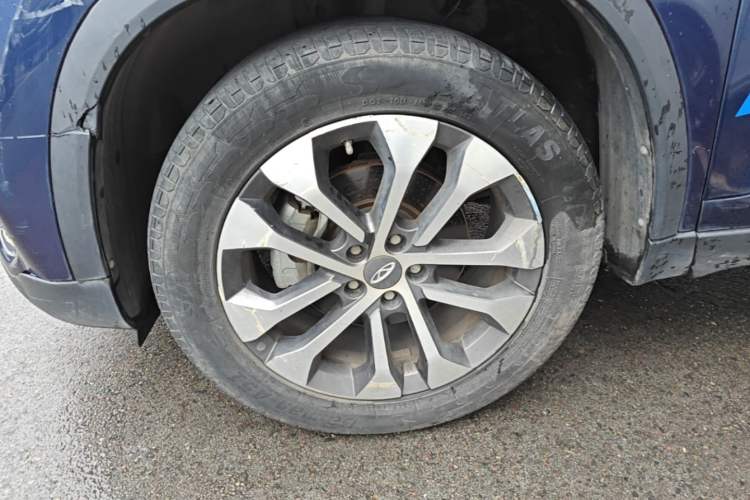 Used Chery Tiggo 8 2020 230TCI Automatic Elite Edition Left Front Wheel Hub