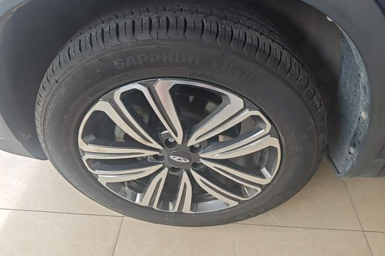 Used Chery Tiggo 8 2020 Facelifted Version 290TGDI Automatic Elite Edition Left Front Wheel Hub
