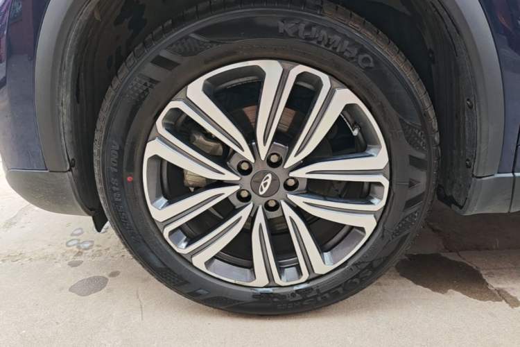 Used Chery Tiggo 8 2020 Revised Version 290TGDI Automatic Luxury Edition Left Front Wheel Hub