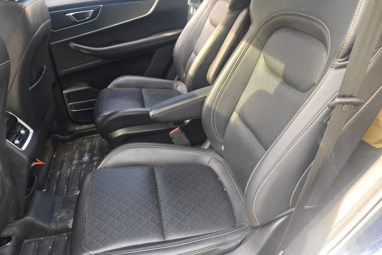 Used Chery Tiggo 8 2020 290TGDI Automatic Elite Edition Big Six-Seater Left Rear Seat
