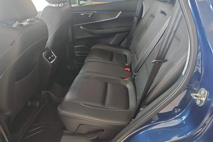 Used Chery Tiggo 8 2020 Facelifted Version 290TGDI Automatic Elite Edition Left Rear Seat
