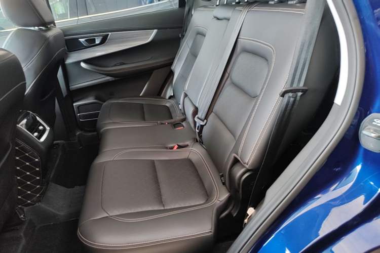 Used Chery Tiggo 8 2020 Revised Version 290TGDI Automatic Luxury Edition Left Rear Seat