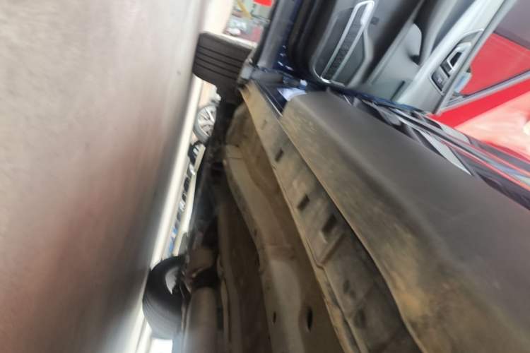 Used Chery Tiggo 8 2020 Revised Version 290TGDI Automatic Luxury Edition Left Side Sill