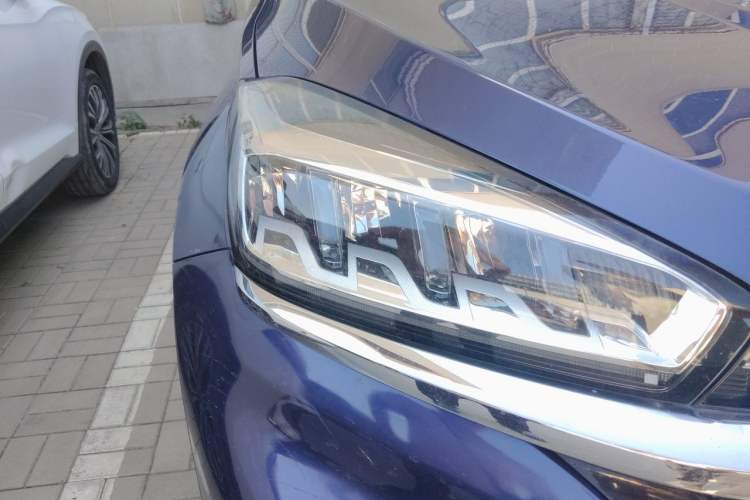 Used Chery Tiggo 8 2020 290TGDI Automatic Luxury Edition Right Front Headlight