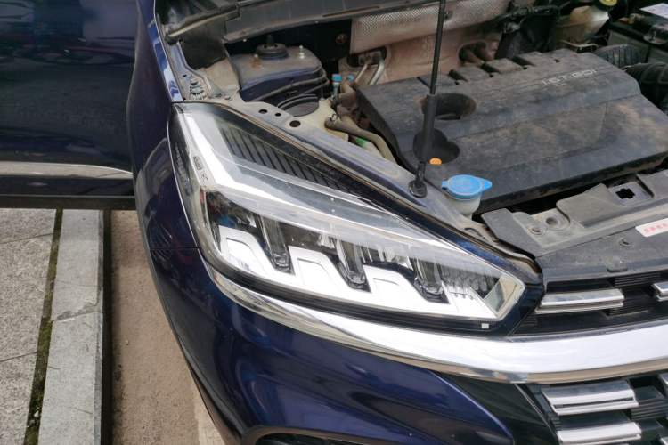 Used Chery Tiggo 8 2020 290TGDI Automatic Elite Edition Right Front Headlight
