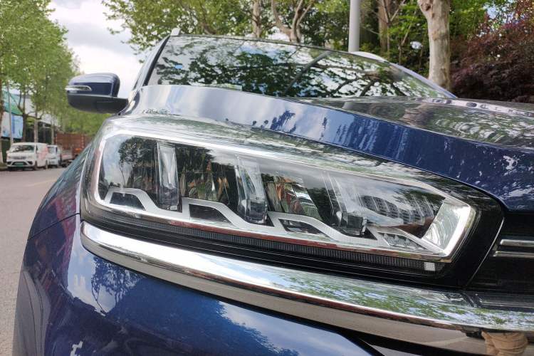Used Chery Tiggo 8 2020 Facelifted Version 290TGDI Automatic Elite Edition Right Front Headlight
