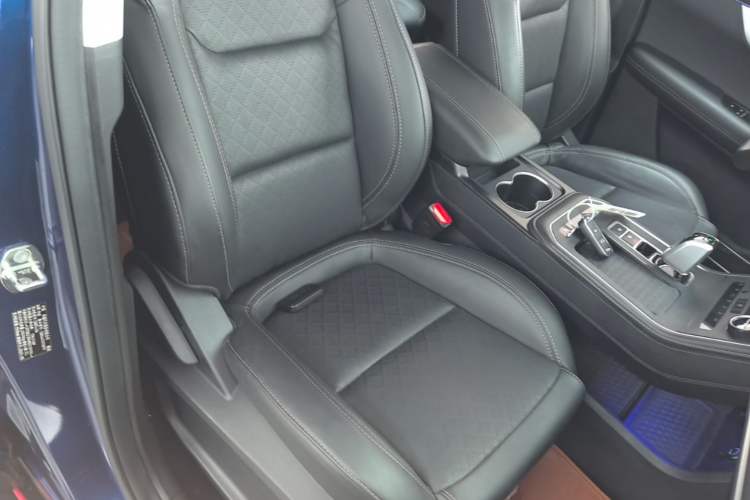 Used Chery Tiggo 8 2020 Facelifted Version 290TGDI Automatic Elite Edition Right Front Seat