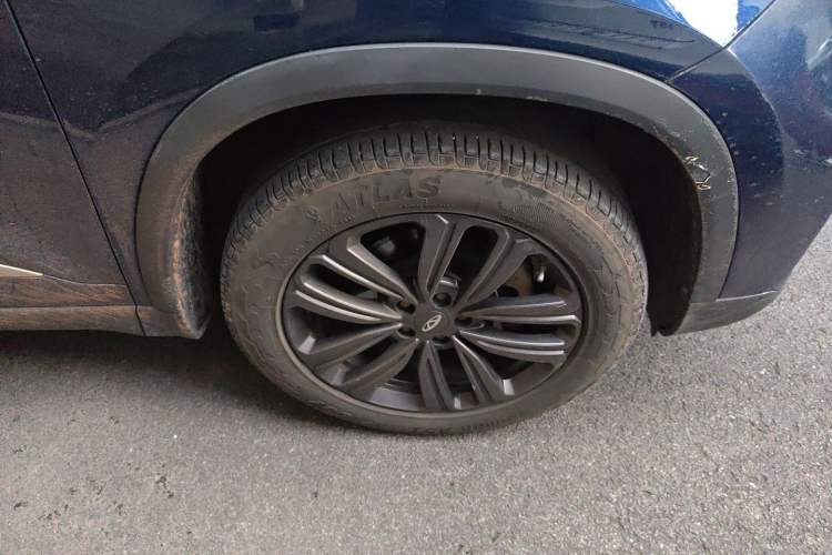 Used Chery Tiggo 8 2020 1.5 TCI Automatic Exclusive Edition 7-Seater Right Front Wheel Hub