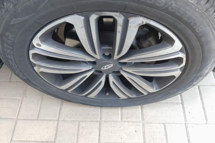 Used Chery Tiggo 8 2020 290TGDI Automatic Luxury Edition Right Front Wheel Hub