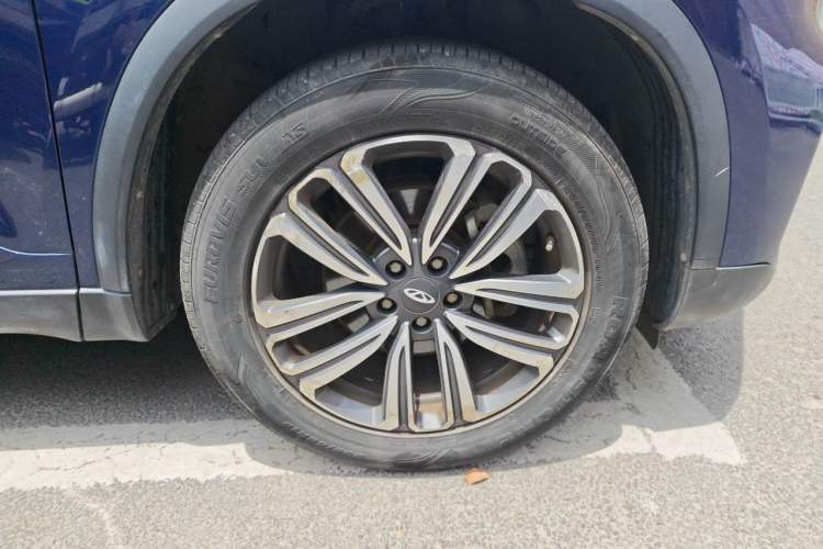 Used Chery Tiggo 8 2020 Revised Version 290TGDI Automatic Luxury Edition Right Front Wheel Hub