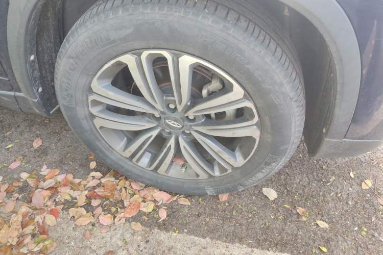 Used Chery Tiggo 8 2020 290TGDI Automatic Elite Edition Right Front Wheel Hub