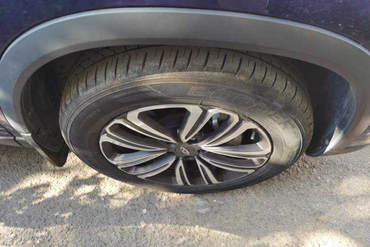 Used Chery Tiggo 8 2020 290TGDI Automatic Elite Edition Right Front Wheel Hub
