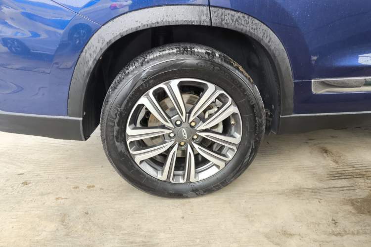 Used Chery Tiggo 8 2020 290TGDI Automatic Elite Edition Right Rear Wheel Hub