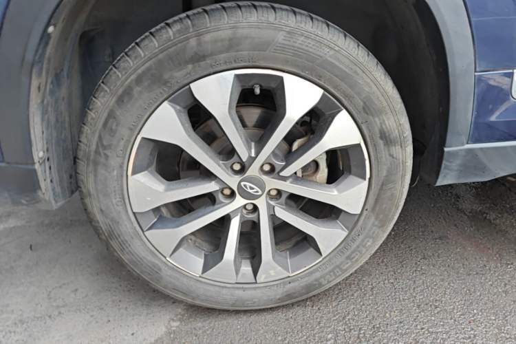 Used Chery Tiggo 8 2020 230TCI Automatic Elite Edition Right Rear Wheel Hub