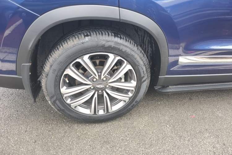 Used Chery Tiggo 8 2020 Facelifted Version 290TGDI Automatic Elite Edition Right Rear Wheel Hub