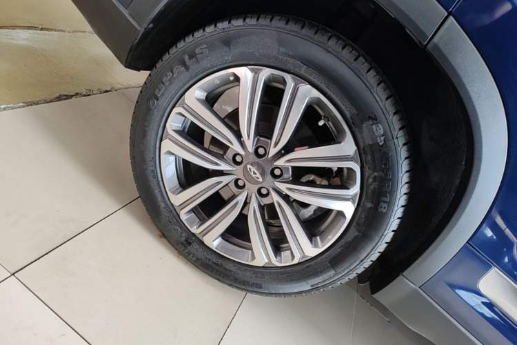 Used Chery Tiggo 8 2020 Revised Version 290TGDI Automatic Luxury Edition Right Rear Wheel Hub
