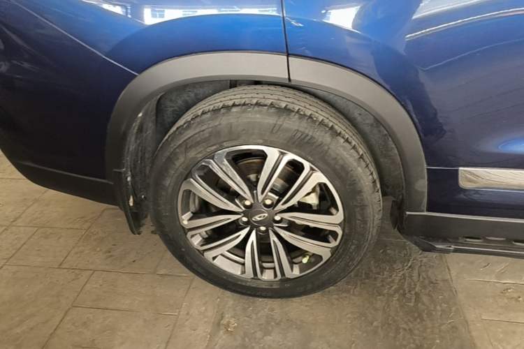 Used Chery Tiggo 8 2020 Facelifted Version 290TGDI Automatic Elite Edition Right Rear Wheel Hub