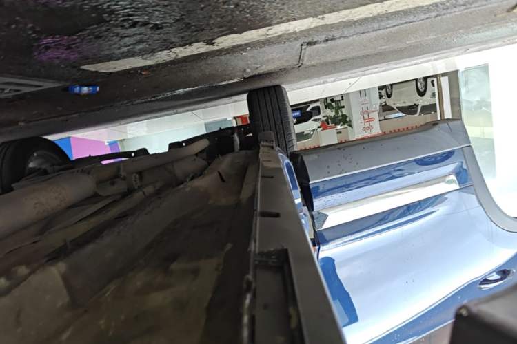 Used Chery Tiggo 8 2020 230TCI Automatic Elite Edition Right Side Sill