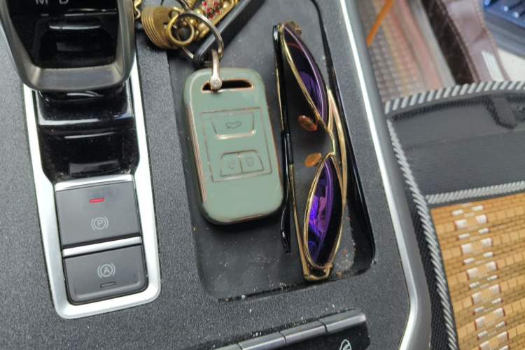 Used Chery Tiggo 8 2020 Facelifted Version 290TGDI Automatic Elite Edition Vehicle Key