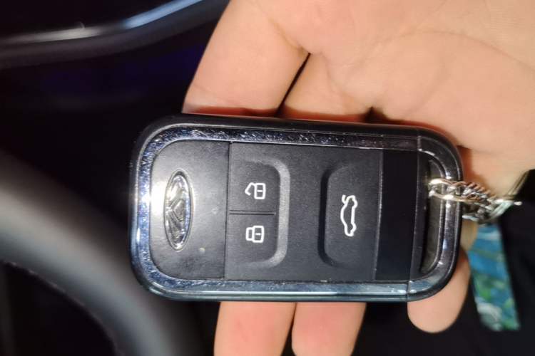 Used Chery Tiggo 8 2020 Facelifted Version 290TGDI Automatic Elite Edition Vehicle Key