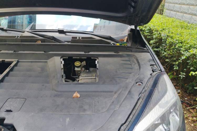 Used Chery Tiggo 8 2020 Facelifted Version 290TGDI Automatic Elite Edition Engine Bay Left