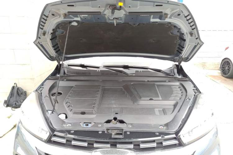 Used Chery Tiggo 8 2020 290TGDI Automatic Luxury Edition Engine Bay