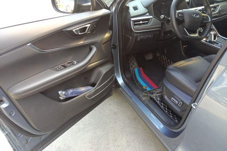 Used Chery Tiggo 8 2020 Facelifted Version 290TGDI Automatic Elite Edition Interior 3