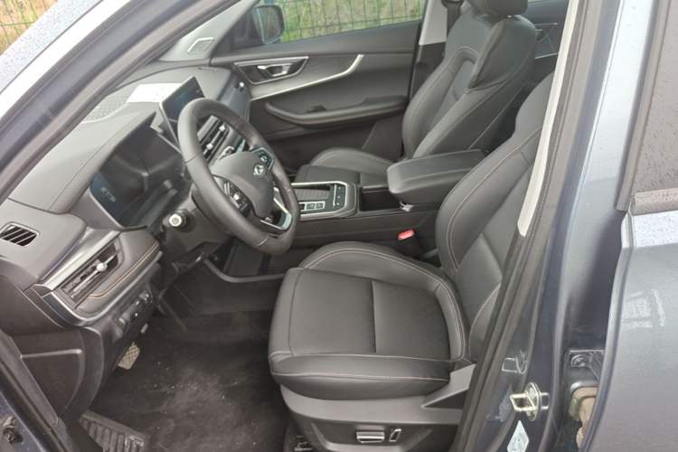 Used Chery Tiggo 8 2020 Facelifted Version 290TGDI Automatic Elite Edition Left Front Seat