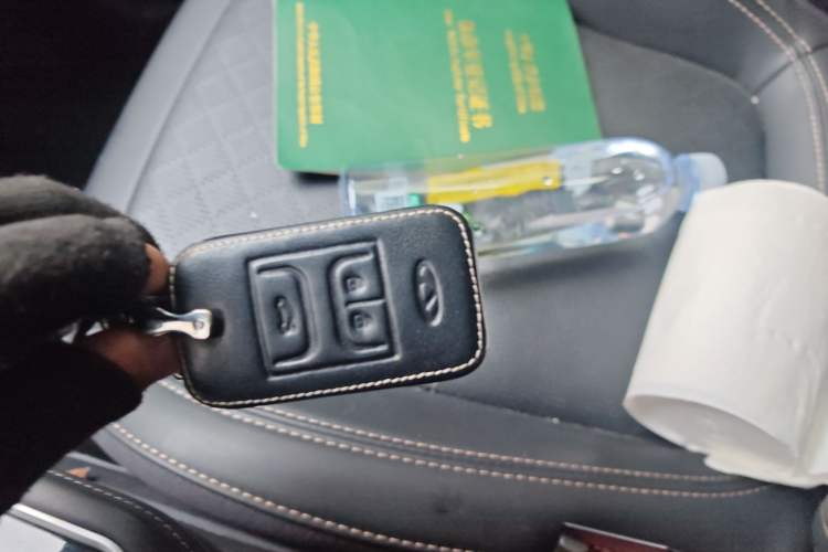 Used Chery Tiggo 8 2020 290TGDI Automatic Luxury Edition Big Six-Seater Vehicle Key