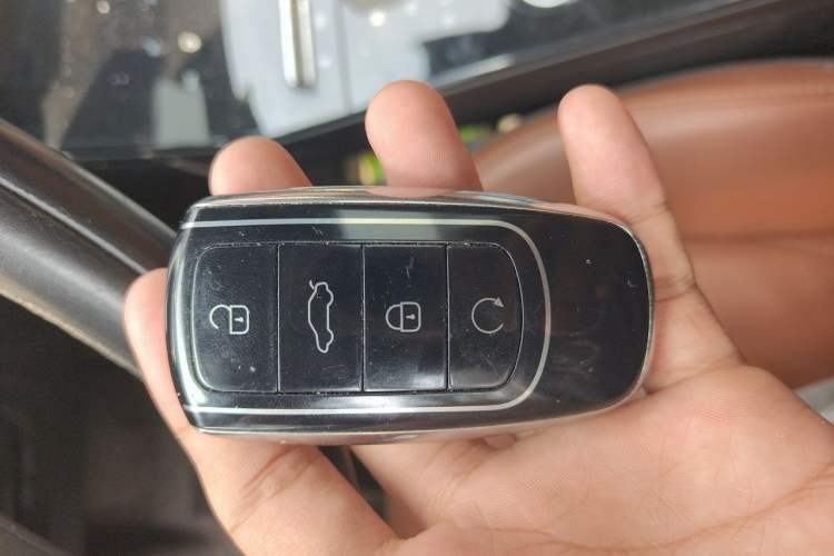 Used Chery Tiggo 8 2020 Revised Version 290TGDI Automatic Luxury Edition Vehicle Key