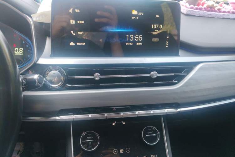 Used Chery Tiggo 8 2020 290TGDI Automatic Luxury Edition Big Six-Seater Audio And AC Panel