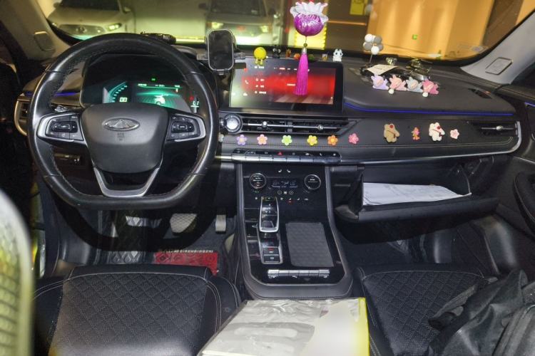 Used Chery Tiggo 8 2020 290TGDI Automatic Elite Edition Center Console