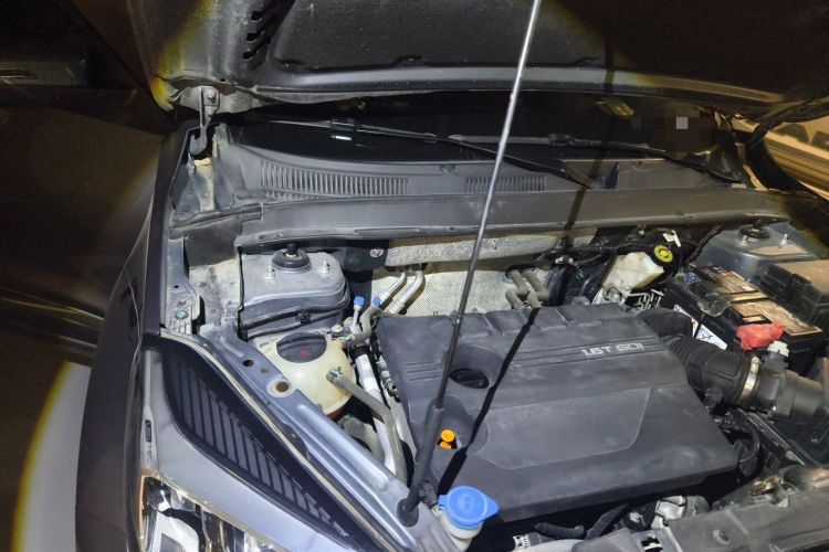 Used Chery Tiggo 8 2020 290TGDI Automatic Elite Edition Engine Bay Right