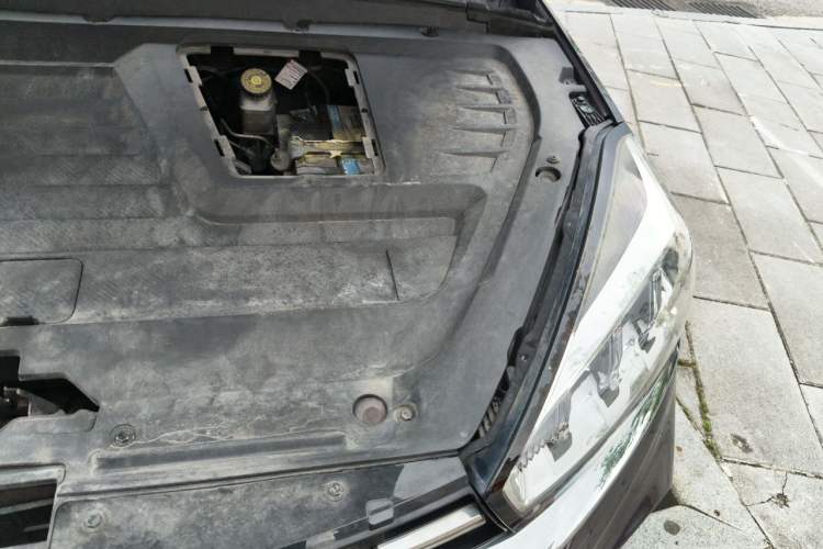 Used Chery Tiggo 8 2020 290TGDI Automatic Luxury Edition Engine Bay Left