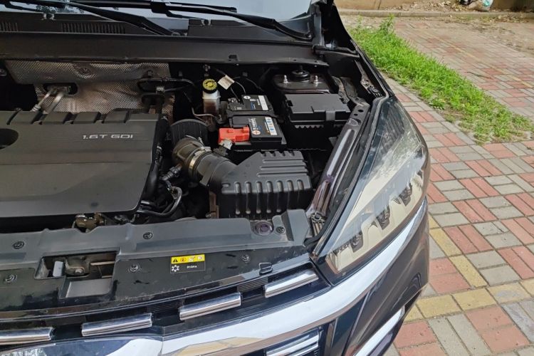 Used Chery Tiggo 8 2020 290TGDI Automatic Elite Edition Engine Bay Left