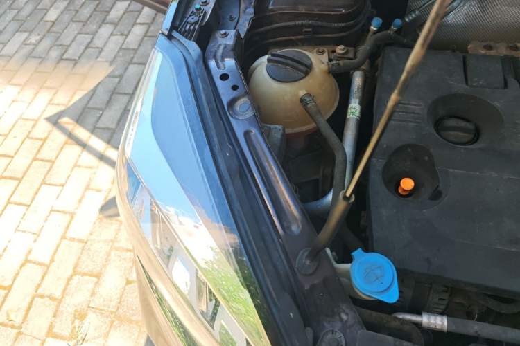 Used Chery Tiggo 8 2020 290TGDI Automatic Elite Edition Engine Bay Right