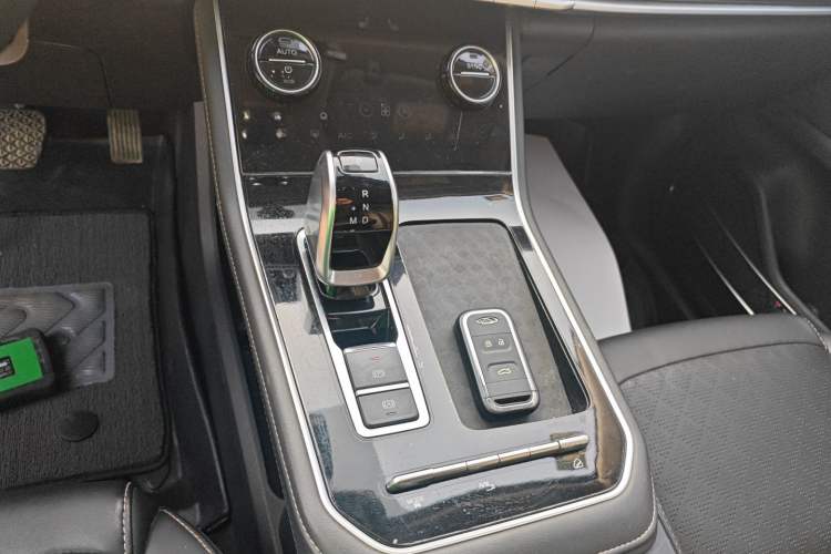 Used Chery Tiggo 8 2020 290TGDI Automatic Elite Edition Gear Lever