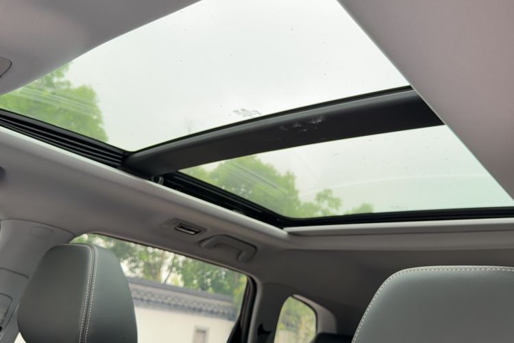 Used Chery Tiggo 8 2020 Facelifted Version 290TGDI Automatic Elite Edition Headliner