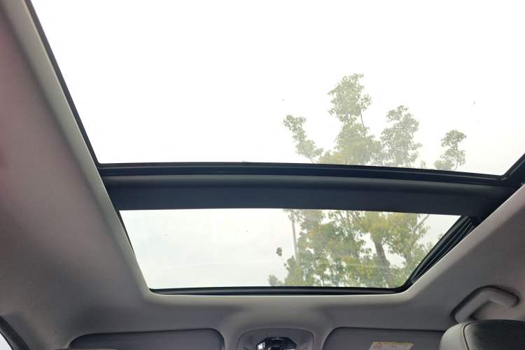 Used Chery Tiggo 8 2020 Facelifted Version 290TGDI Automatic Elite Edition Headliner