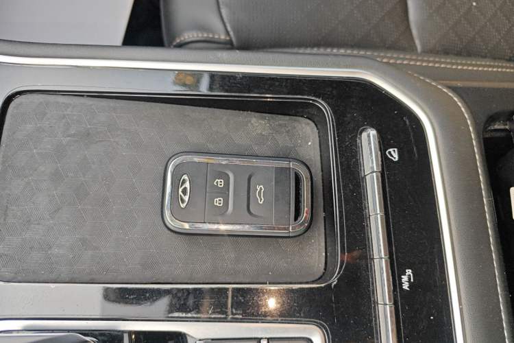 Used Chery Tiggo 8 2020 290TGDI Automatic Elite Edition Interior 1